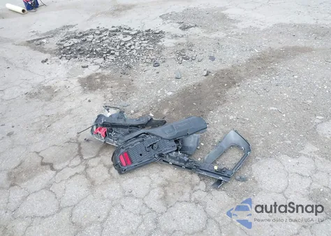 2024 Kia Sportage Plug-In Hybrid X-Line Prestige z USA, uszkodzony, nr VIN KNDPZDDH9R7166663